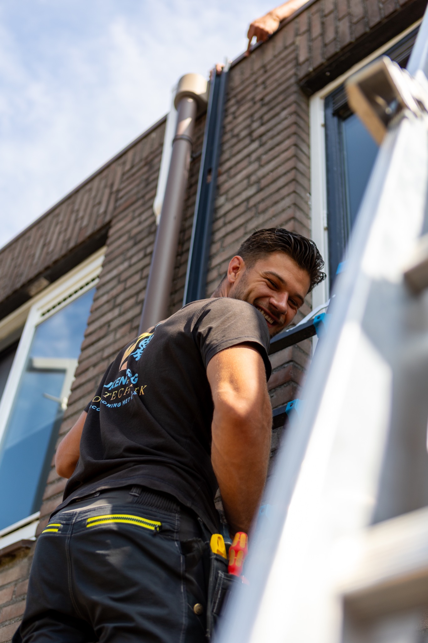 Sven van Rijkenberg Koeltechniek voor zijn bedrijfsbus