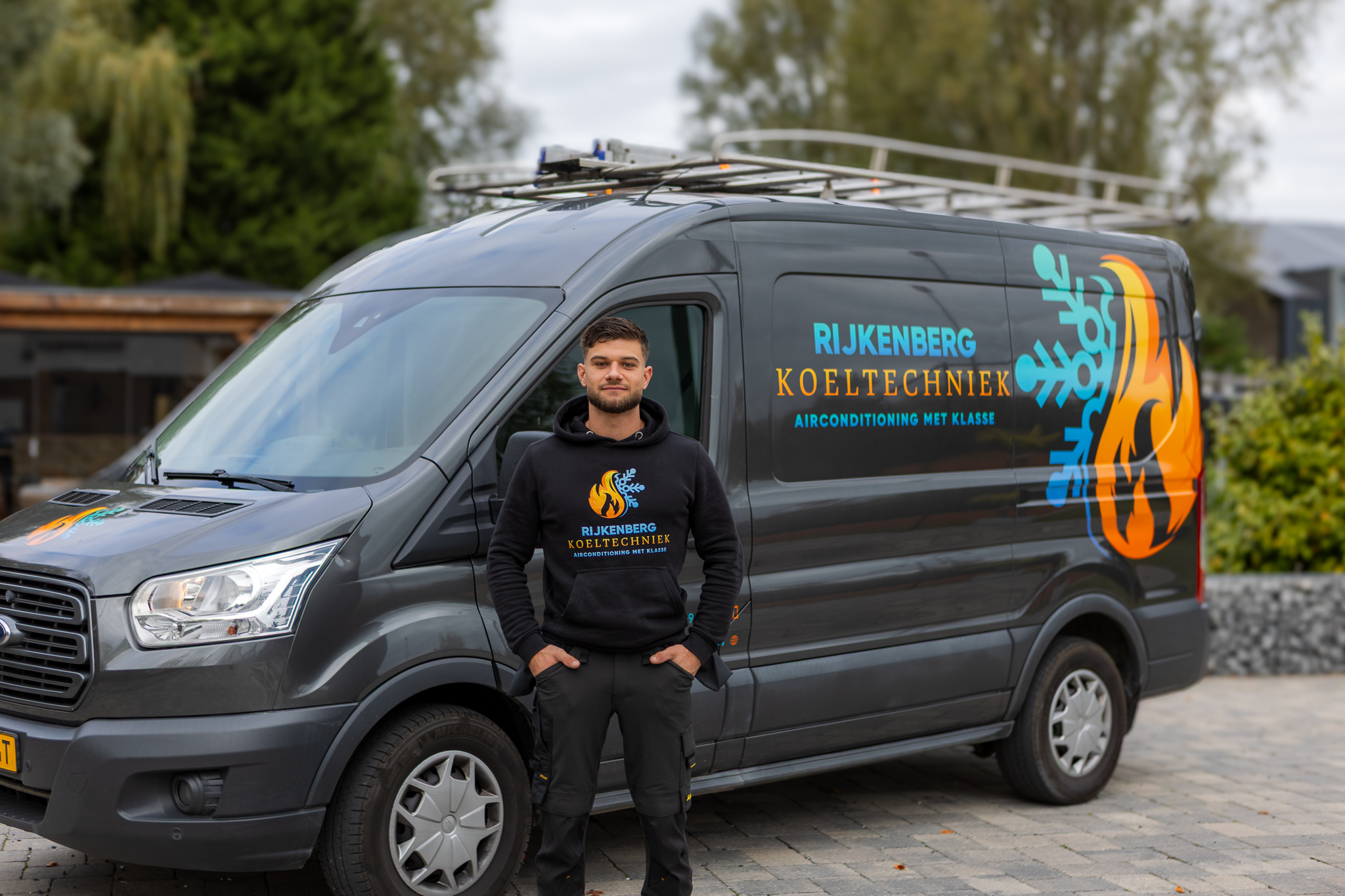 Sven van Rijkenberg Koeltechniek voor zijn bedrijfsbus